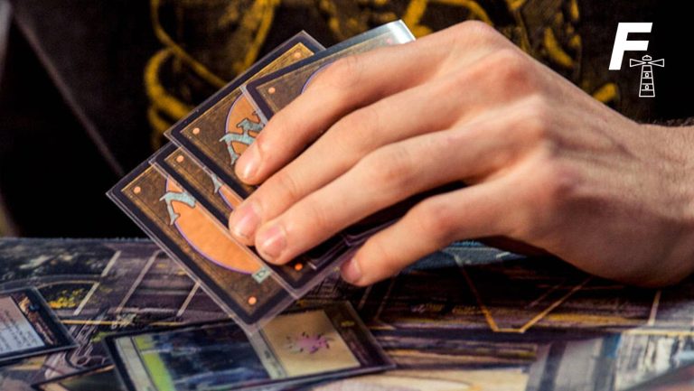 Read more about the article Contraloría ordena sumario contra funcionarios acusados de jugar cartas Magic mientras estaban en horario laboral