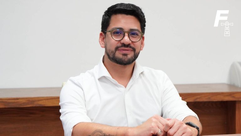 Read more about the article Michel Figueroa, de Chile Transparente: “En las 46 medidas que recomendó la Comisión Jaraquemada, hemos visto avances solo en un 39%, ni siquiera efectividad de ese avance”