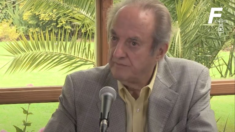 Read more about the article A los 94 años fallece Sergio de Castro: así fue la trayectoria del exministrio de Hacienda de la dictadura militar