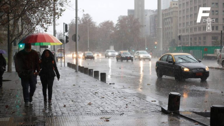 Lee más sobre el artículo Lluvias: ¿en qué región y cuántos clientes se encuentran sin luz a nivel nacional?