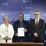 Firma de acuerdo entre Gobierno y CUT establece bases para incrementar el sueldo mínimo en 2025