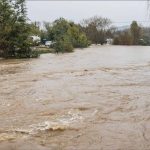 Senapred declara Alerta Roja por desborde en las comunas de Panguipulli, Lanco, Mariquina y Valdivia