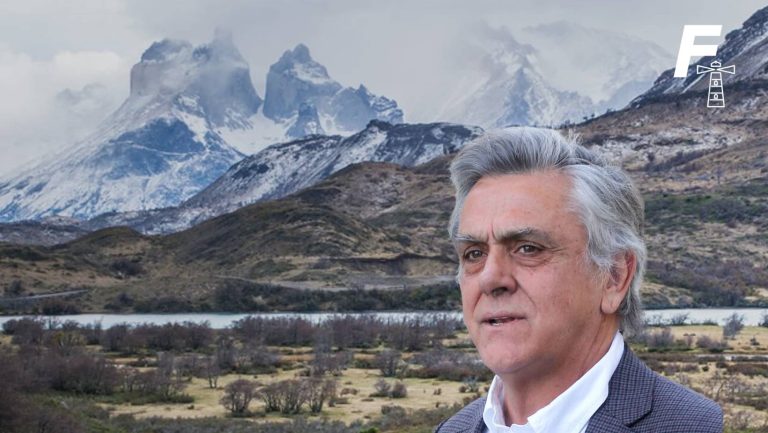 Read more about the article Exsenador Pablo Longueira vende terreno de 90 hectáreas en la Patagonia: el valor mínimo supera los $ 1.000 millones