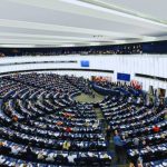 Elecciones Parlamento Europeo: la centroderecha se refuerza y la extrema derecha avanza