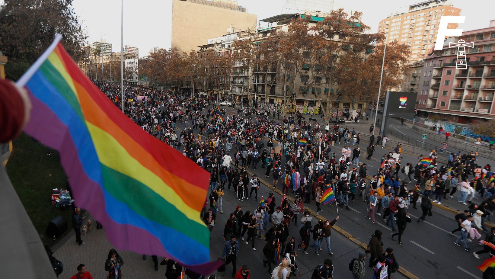 You are currently viewing Se han registrado más de 5 mil matrimonios igualitarios en Chile desde que entró en vigencia la ley