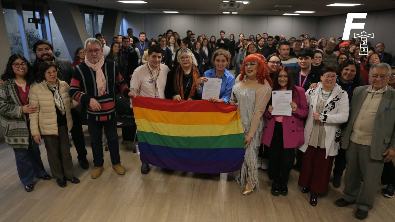 You are currently viewing En el marco del Día del Orgullo: Senama y  Fundación Chile Diverso firman convenio de colaboración