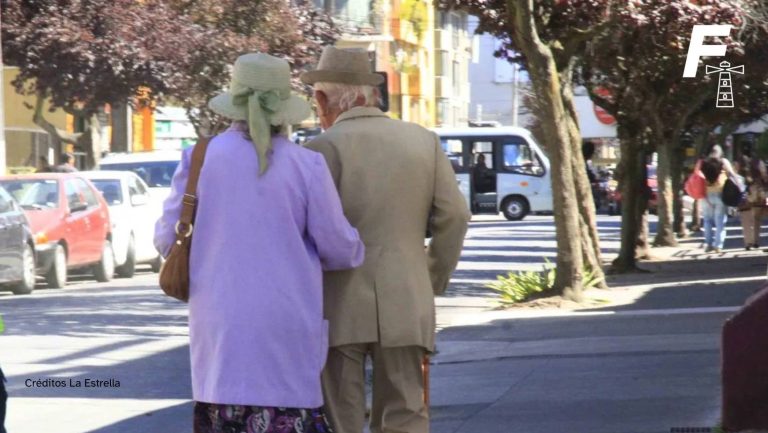 Read more about the article “La abuelita estaba con hormigas”: ex trabajadoras de hogar de ancianos  denuncian maltratos a adultos mayores en Quillota