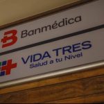 Aseguradoras de salud en crisis: controlador de Empresas Banmédica busca vender operaciones en Chile