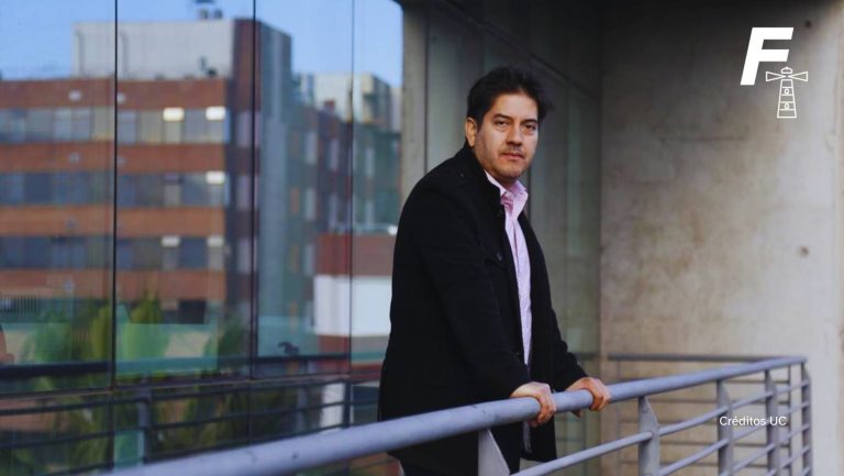 Read more about the article ¿Quién es Rodrigo Gutiérrez?: el científico chileno que será miembro de la Organización Europea de Biología Molecular